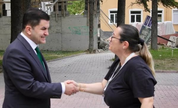 Turizm Fakültesi Dekanı Prof. Dr. Sayın Aysu ALTAŞ ve  beraberindeki kıymetli hocalarımız, Kaymakamımızı Makamında ziyaret ettiler. 